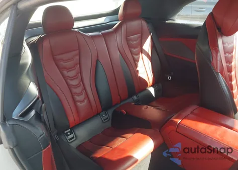 2023 BMW M850I xDrive z USA, uszkodzony, nr VIN WBAFY4C06PCM58010